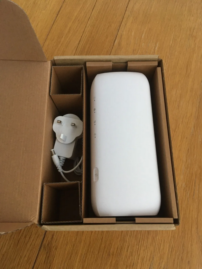 全新ロック解除されたZYXEL NR5103EV2 4.7Gbps WiFi6 4G LTE 5G WiFiルーター 5G NR インドア CPEルーター 1